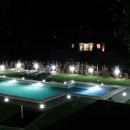 Antico Borgo Di Dure Club *